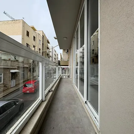 Lovely One Bedroom Apartment